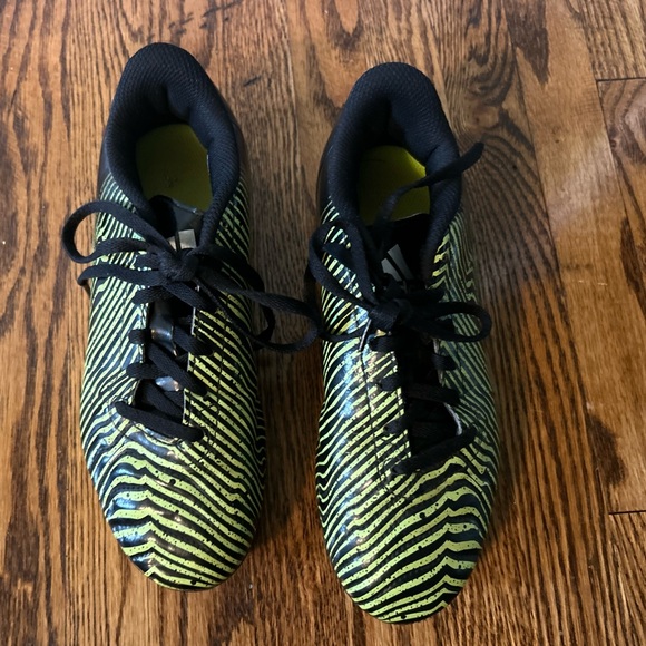 Adidas Cleats Taquiero FG - Picture 1 of 4